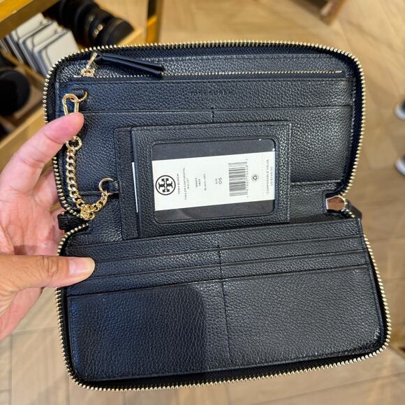 Tory Burch 169972 Thea Wristlet Zip Continental Wallet Black $250 - Picture 7 of 7